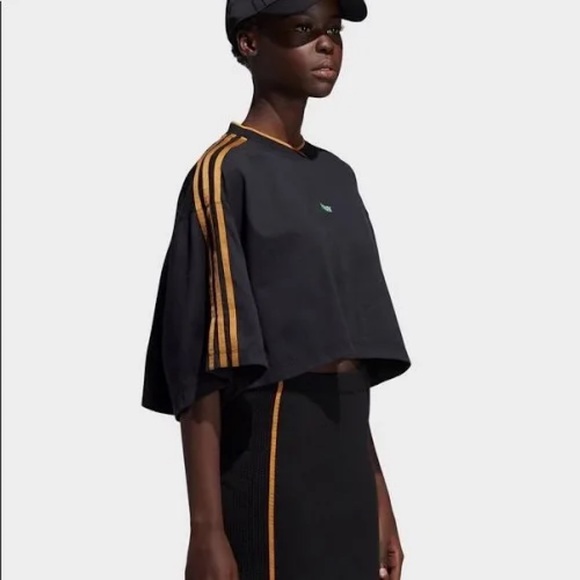 ADIDAS IVY PARK 3-Stripes Crop Tee - Picture 4 of 9